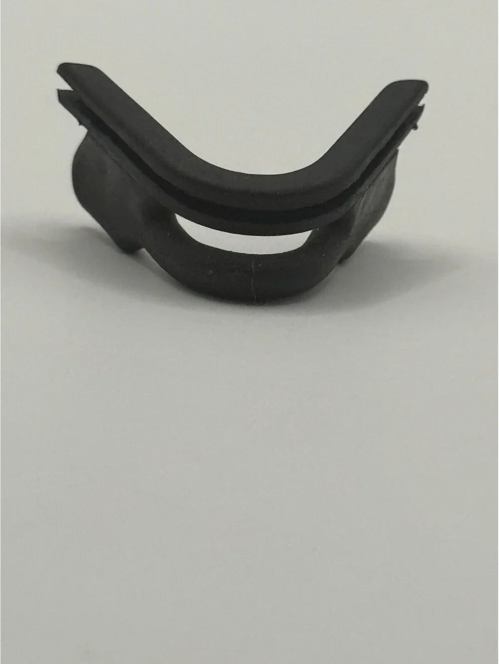 Oakley Razor Blade 1986 Nose Piece Black OEM Replacement